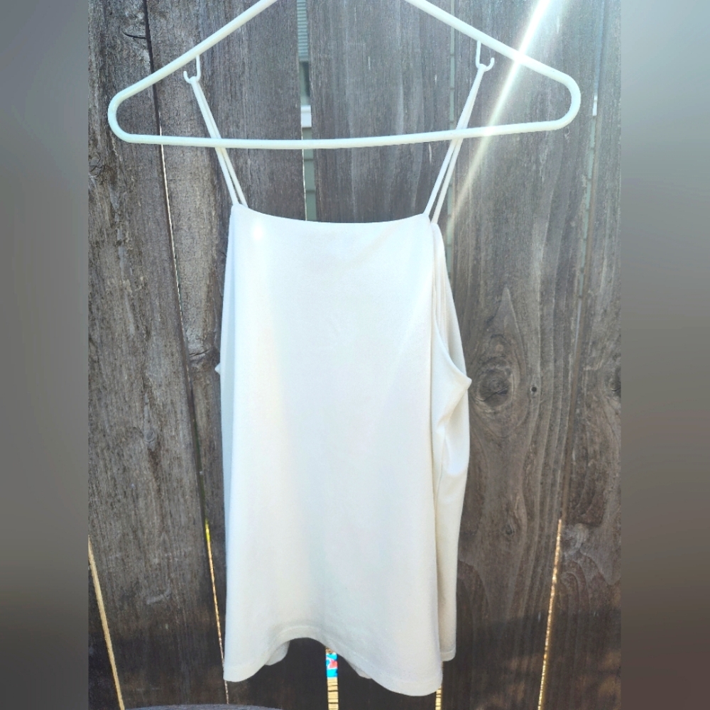 H&m women's white tank top blouse